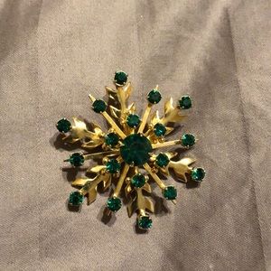 Vintage snowflake brooch